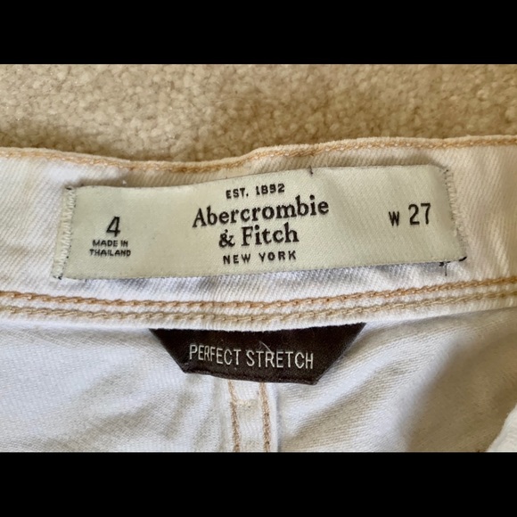 White Abercrombie Shorts - Picture 2 of 3